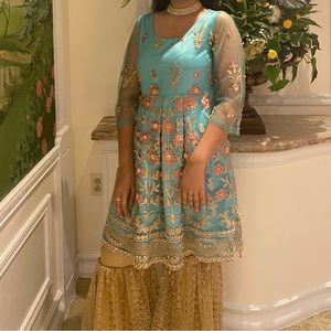 indian/pakistani suit
